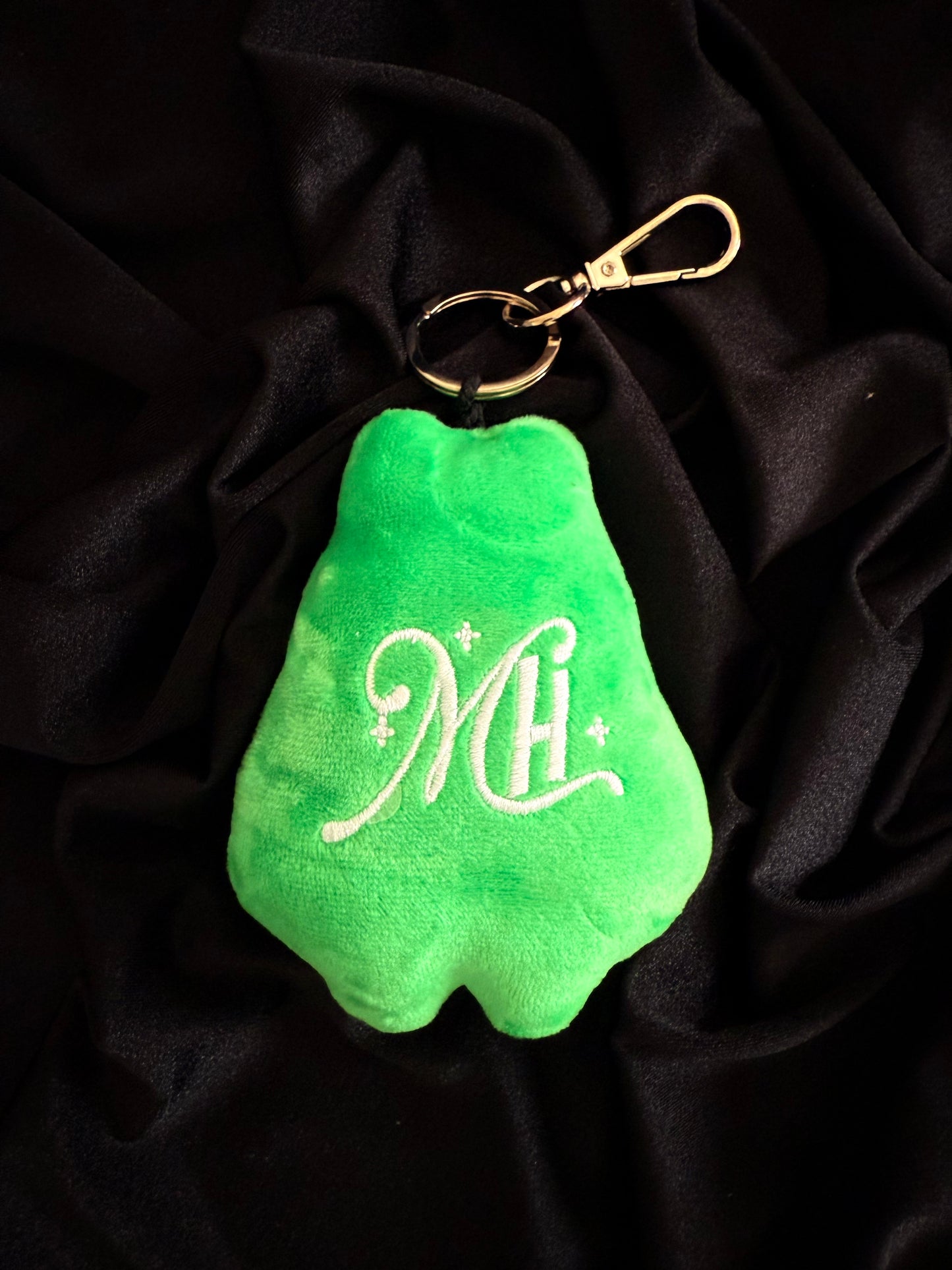 Magically Horrific™ PUFFED UP ALICEJUICE Plush Keychain