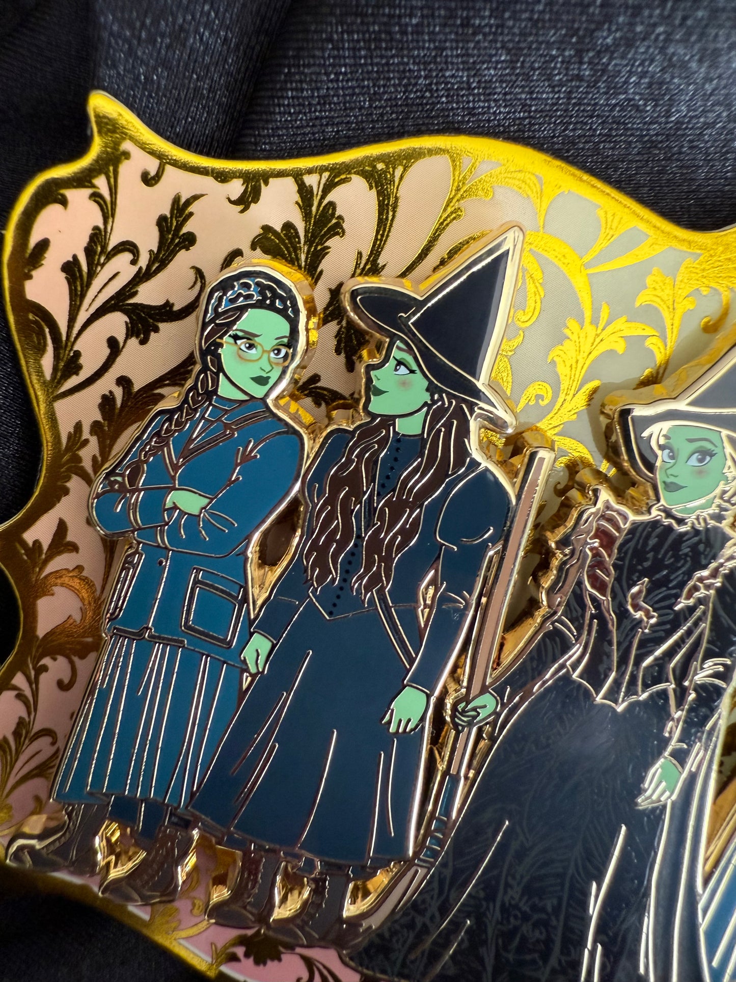 Magically Horrific™ Costume Collection Limited Edition Pin: NOVEMBER EL