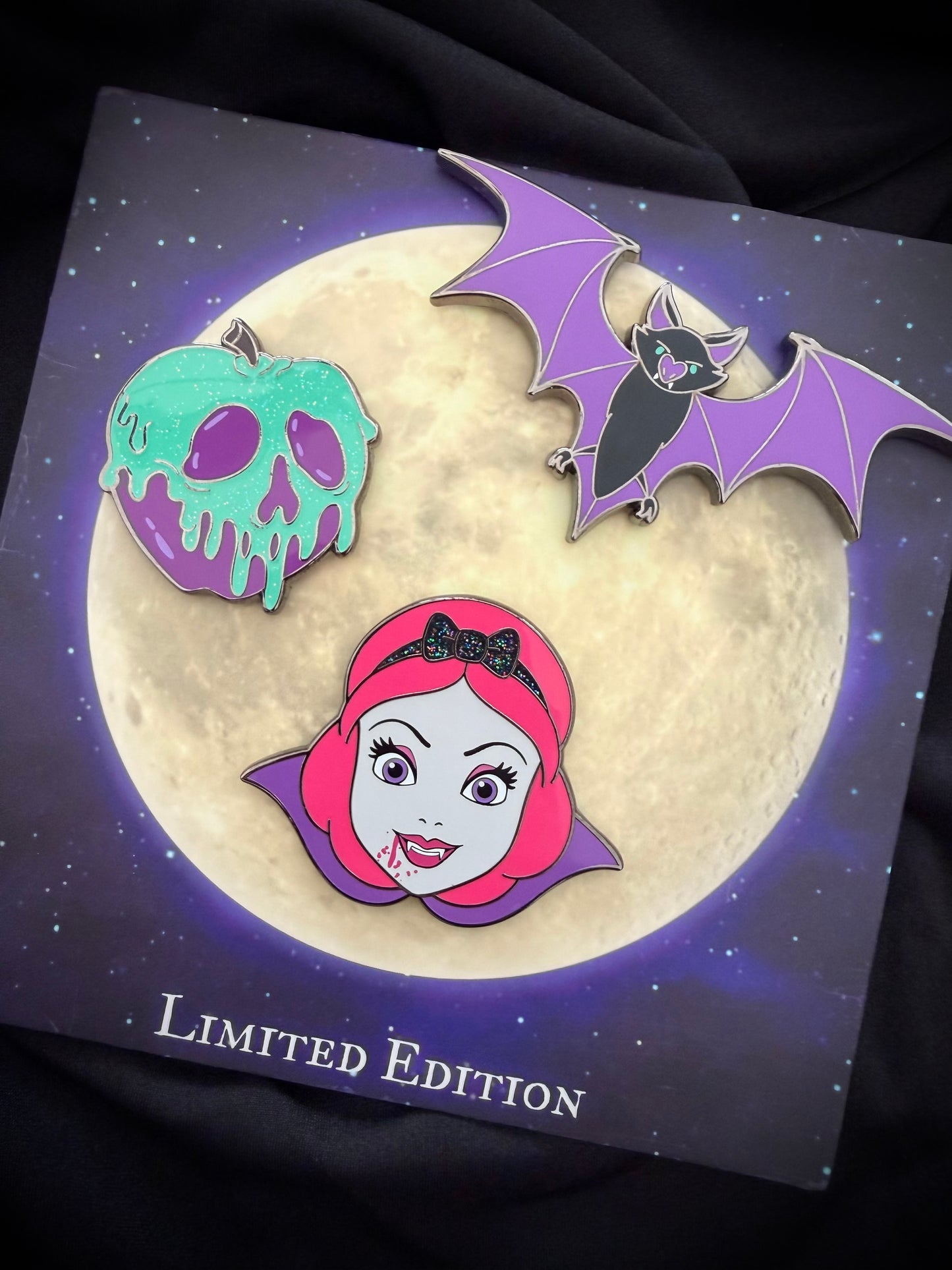 Magically Horrific™ The Count Snow 3 Enamel Pin Set PS