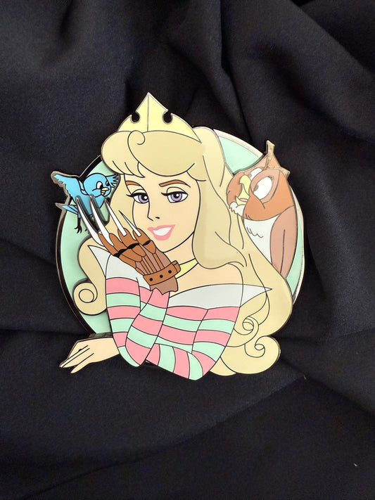 Magically Horrific™ Fantasy Limited Edition Pin PASTEL AUROREDDY