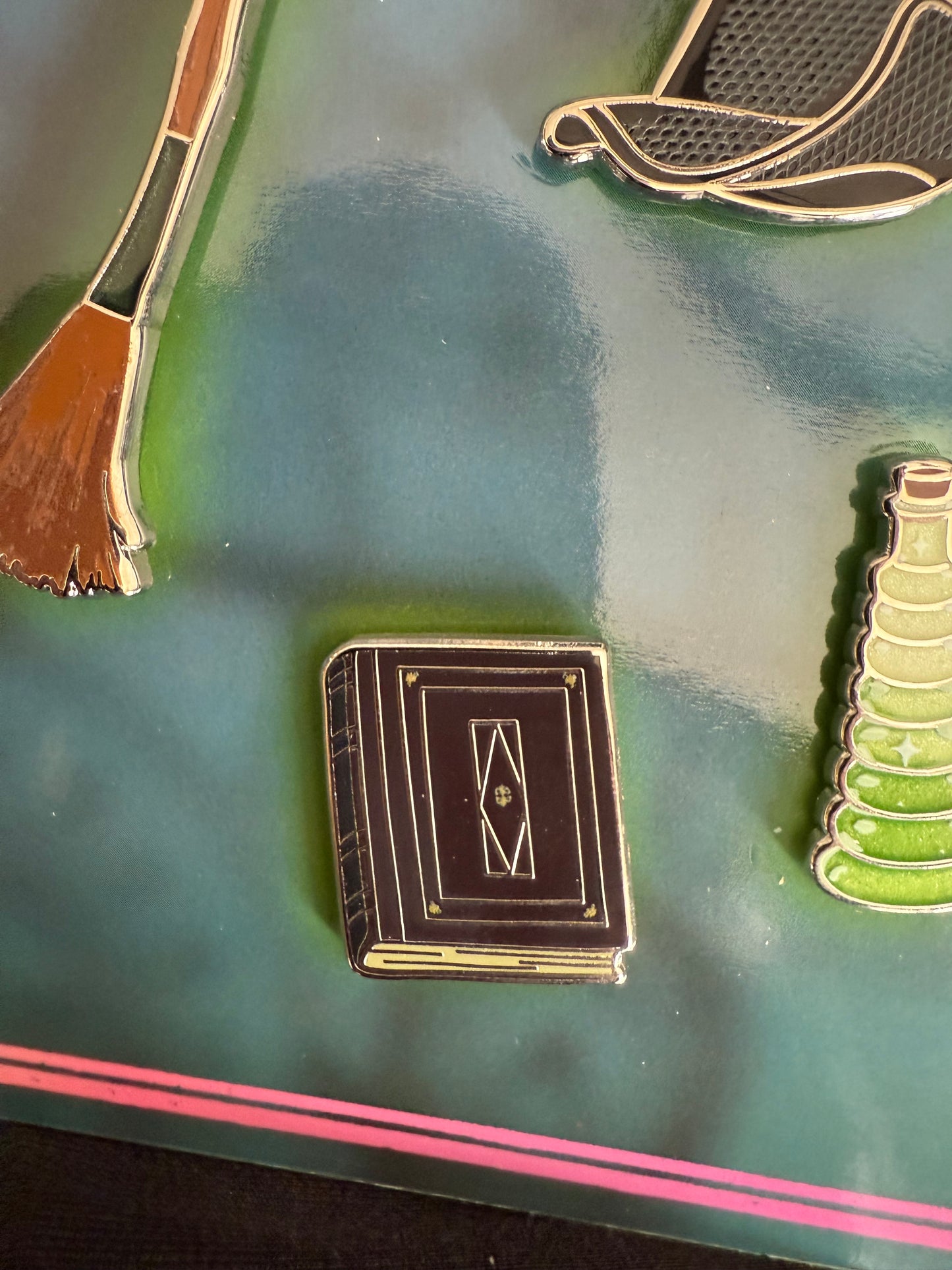 Magically Horrific™ WKD MINI PIN SET