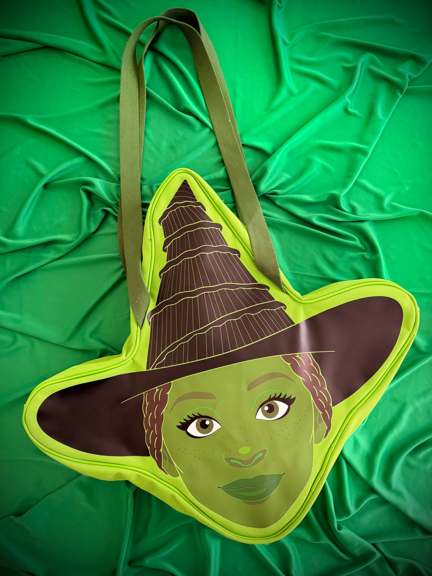 Magically Horrific™ GREEN AND FRECKLES Big Face Zip Tote Bag PS
