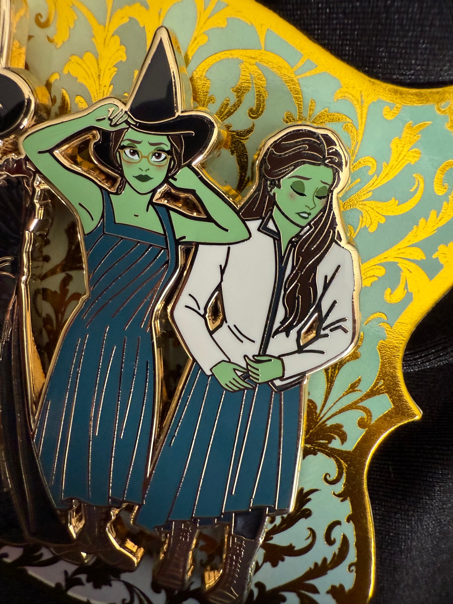 Magically Horrific™ Costume Collection Limited Edition Pin: NOVEMBER EL