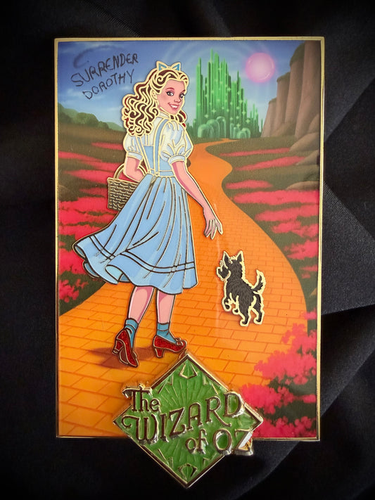 Magically Horrific™ CINEGRAPHICA Limited Edition Pin WOZ