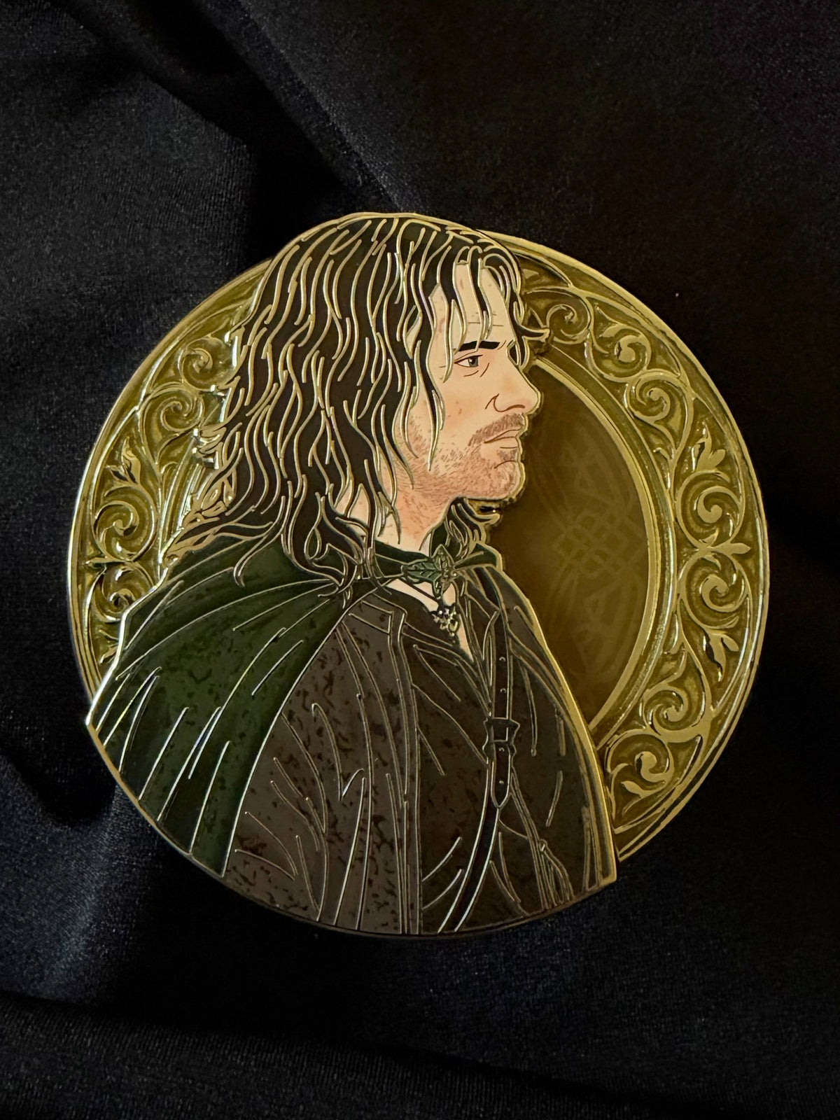 Magically Horrific™ Profile Limited Edition Pin LOTR ARG