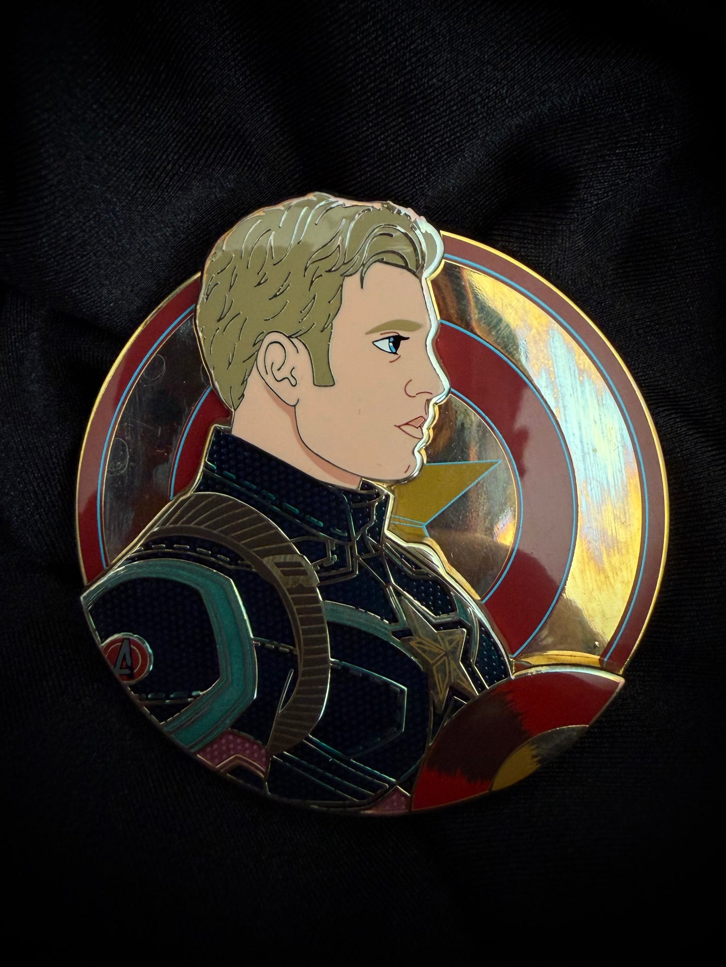 Magically Horrific™ Profile Limited Edition Pin CPTN Gold W/ Storage Box (visible tarnish)