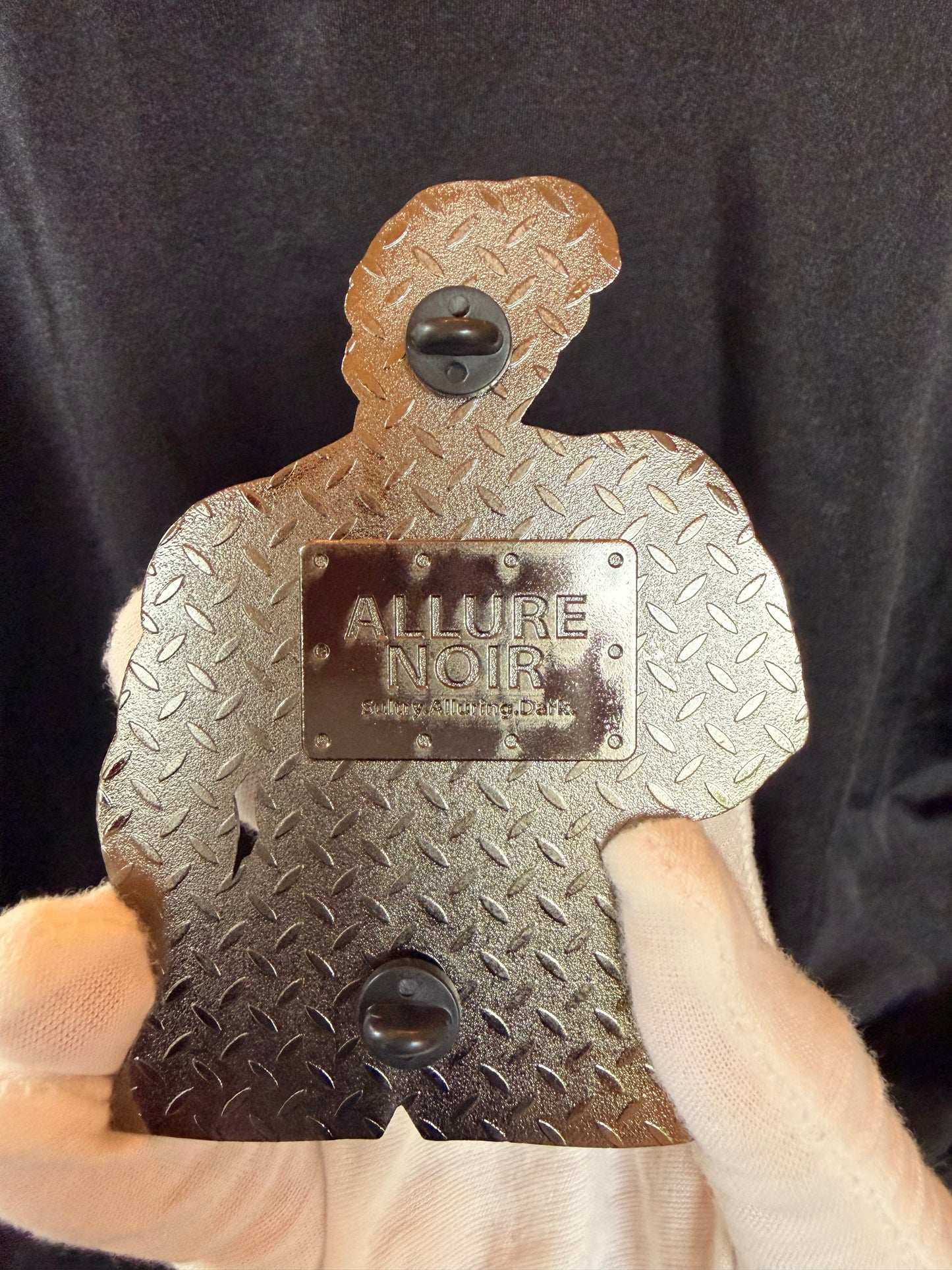 Magically Horrific™ Limited Edition Pin ALLURE NOIR (C) PE