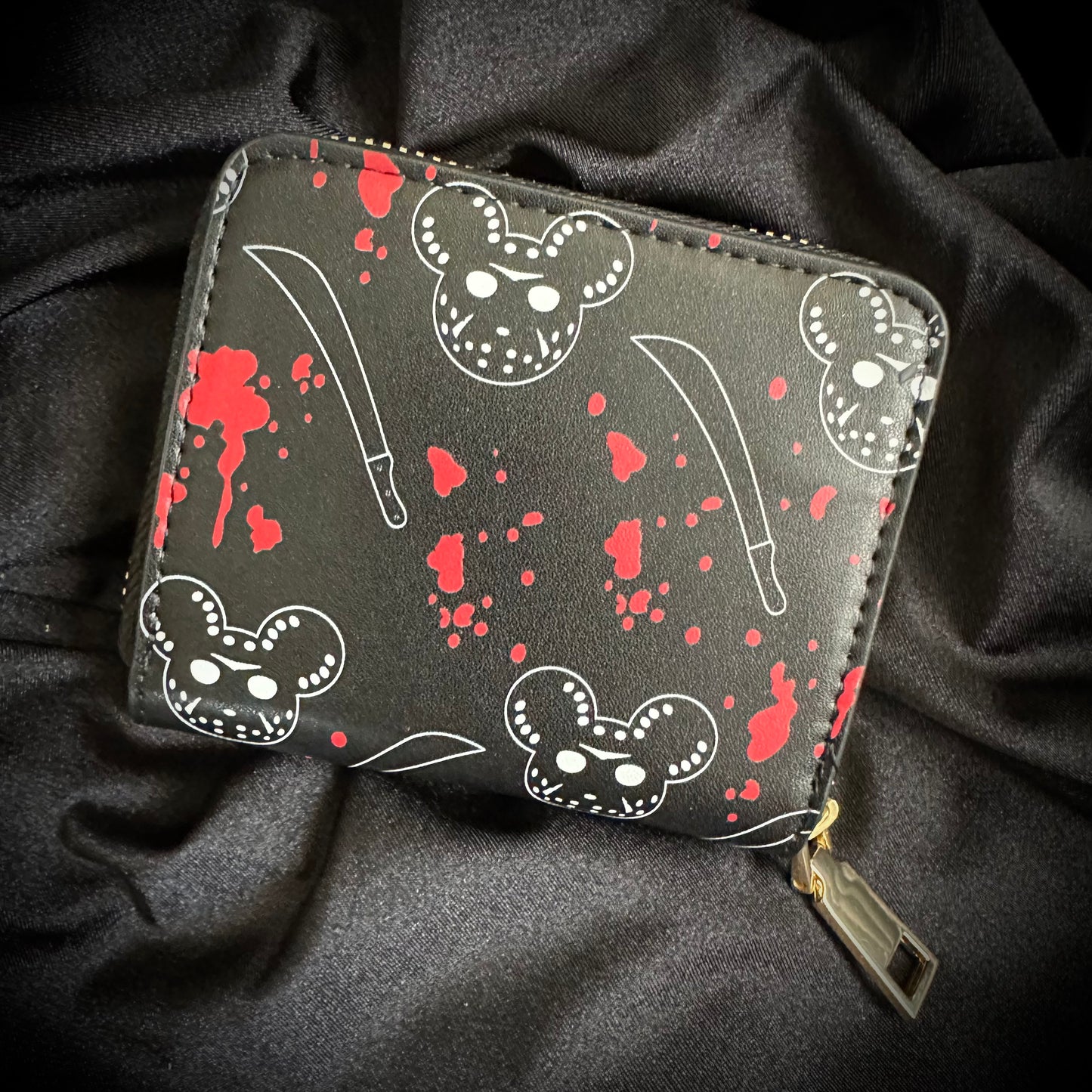 Magically Horrific™ The VM Novelty Wallet (CLASSIC WHITE)