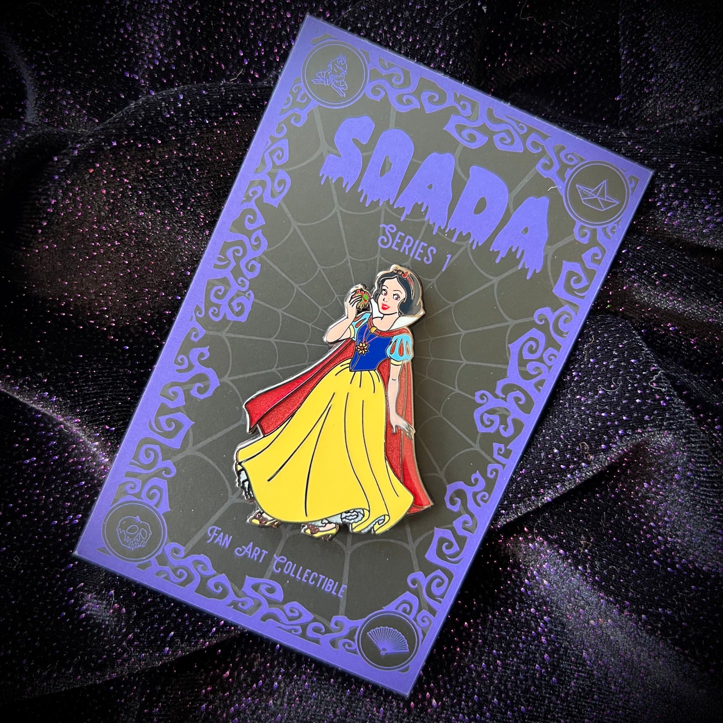 Magically Horrific™ Mini Pins Series 1: Count Snow